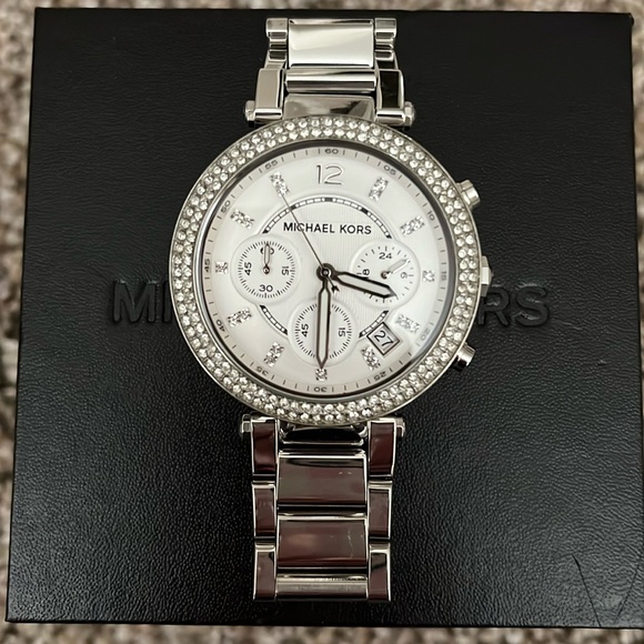 Michael Kors Watch - Picture 1 of 4